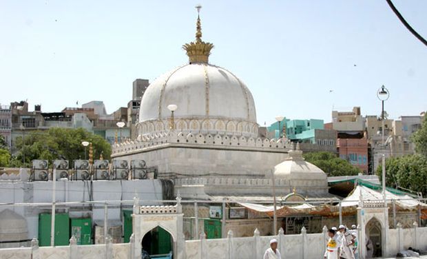 The Dargah - Ajmer Sharif (Dedicated to Khwaja Gharib Nawaz Moinuddin Chishti) The Dargah - Ajmer Sharif (Dedicated to Khwaja Gharib Nawaz Moinuddin Chishti)